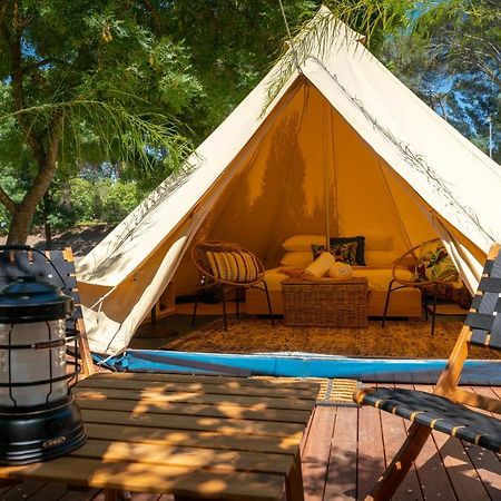 Castlemaine Gardens Luxury Glamping Hotel Bagian luar foto