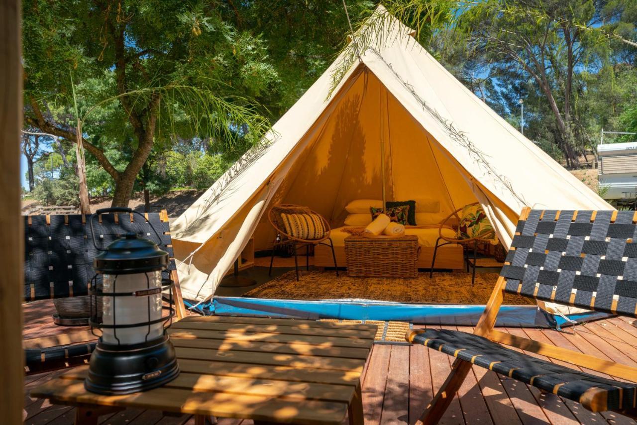 Castlemaine Gardens Luxury Glamping Hotel Bagian luar foto